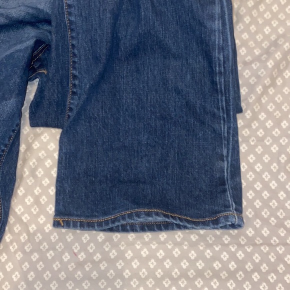 Old Navy Bootcut Jeans - Picture 4 of 4